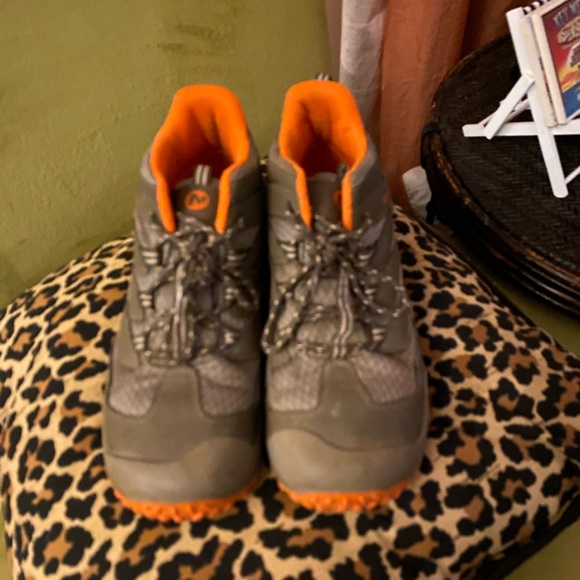 Merrell hiking boots - Picture 2 of 6
